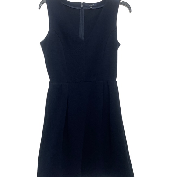Madewell Medium Navy Zip Back Sleeveless Dress Style 08794 - Picture 4 of 6